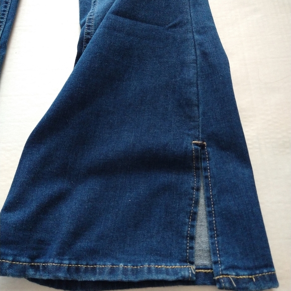 Calvin Klein super high rise flare blue jeans size 4 - Picture 14 of 16